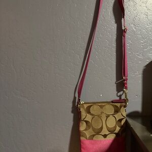 Vintage coach crossbody